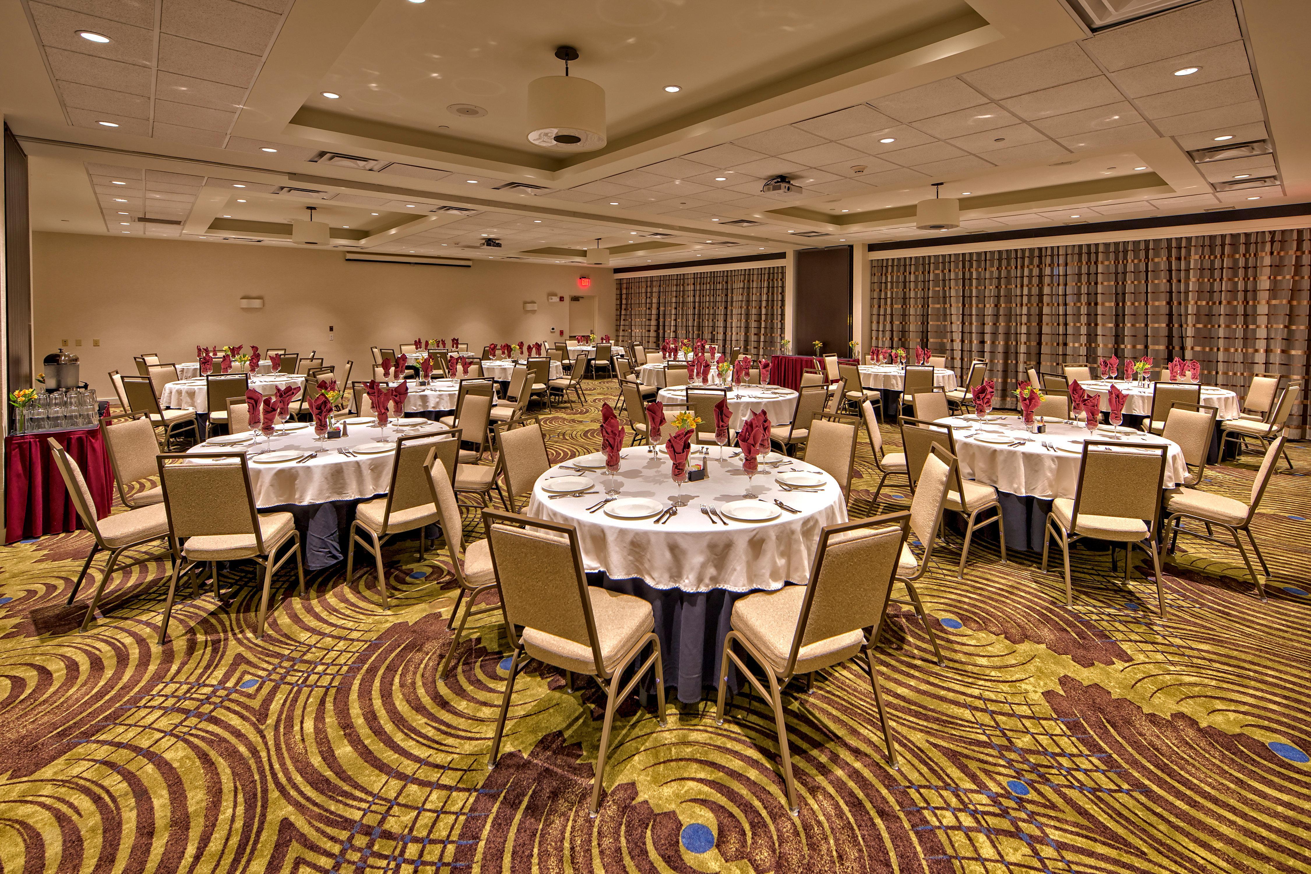 Holiday Inn & Suites Tupelo North By Ihg Exterior foto